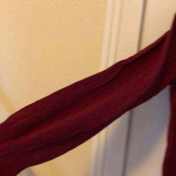 Joe Fresh size Lg burgundy sweater - Picture 3 of 5